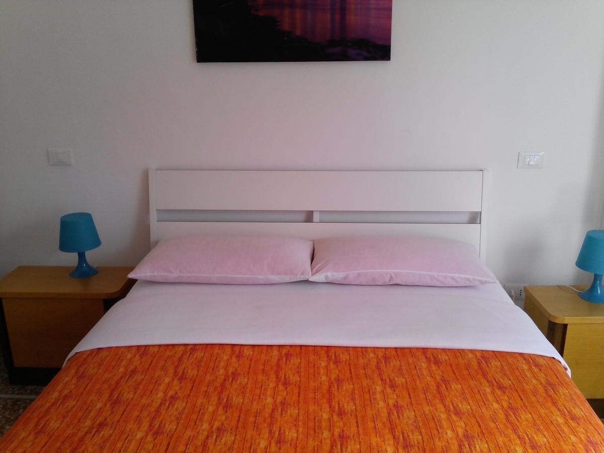 B&B Casa Felicita Рим Экстерьер фото